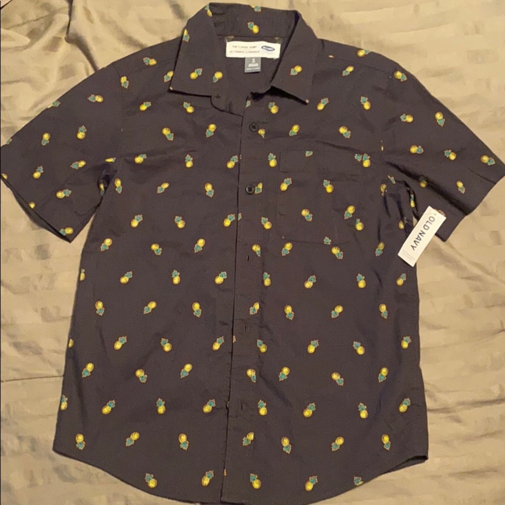 Old Navy Pineapple button down boy’s 8